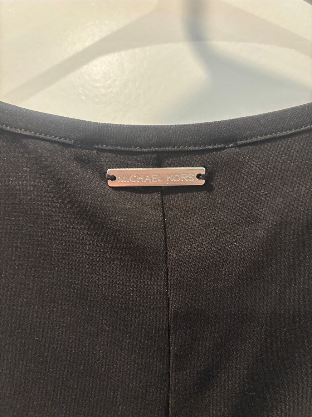 Michael Kors Black Sleeveless Knot-Front Dress - Picture 4 of 4